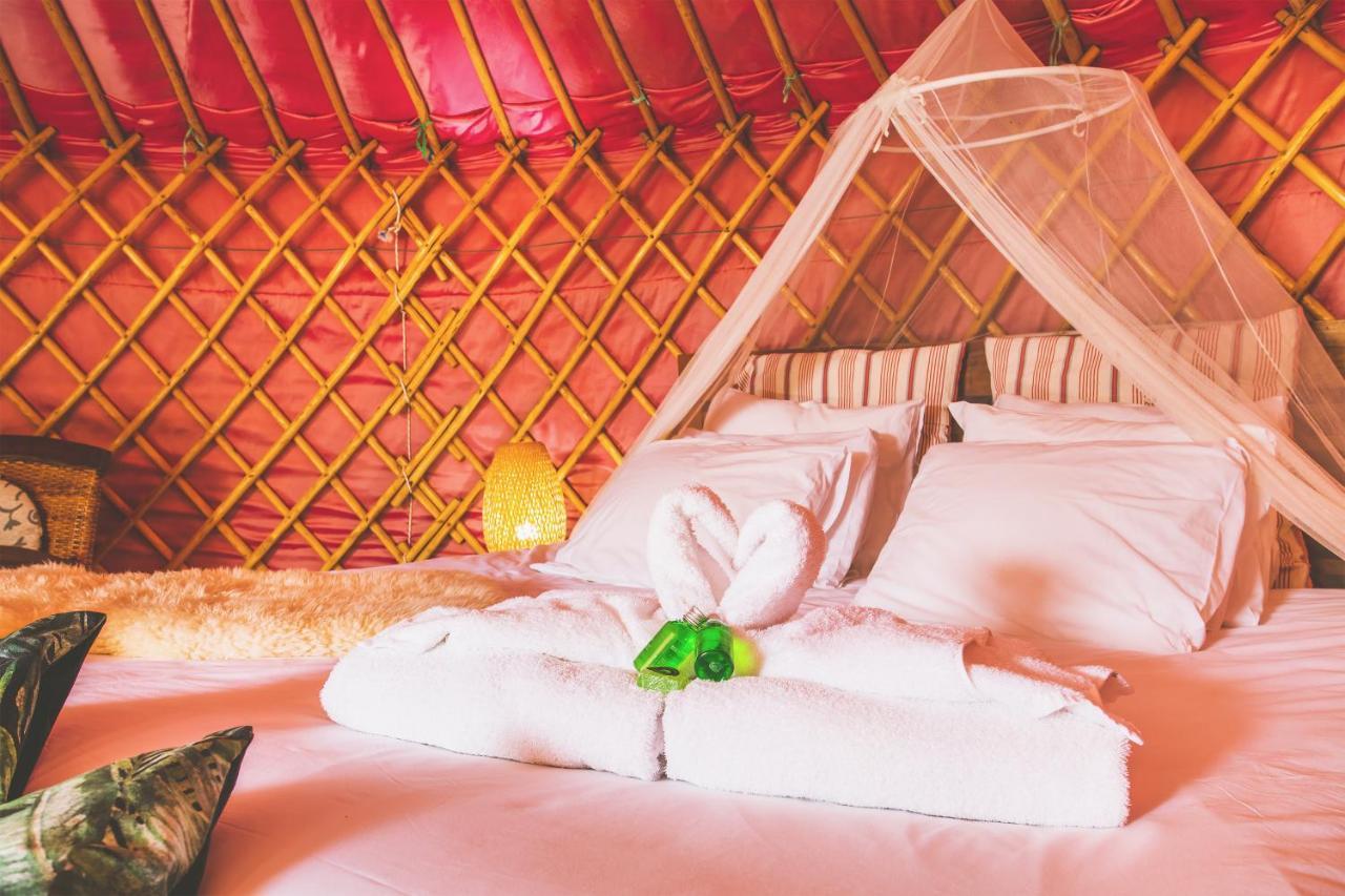 Finca De Arrieta Village - Yurts And Stone Cottages - Shared Pool - Walking Distance To Arrieta Beach - Eco Friendly Tabayesco Extérieur photo