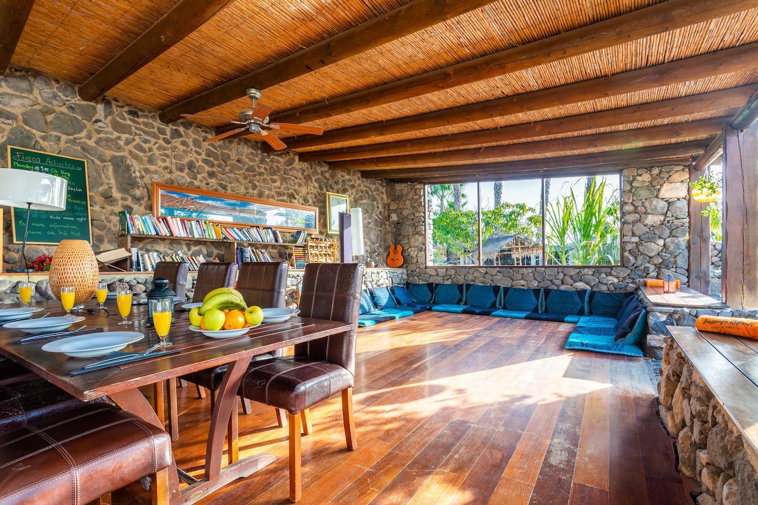Finca De Arrieta Village - Yurts And Stone Cottages - Shared Pool - Walking Distance To Arrieta Beach - Eco Friendly Tabayesco Extérieur photo