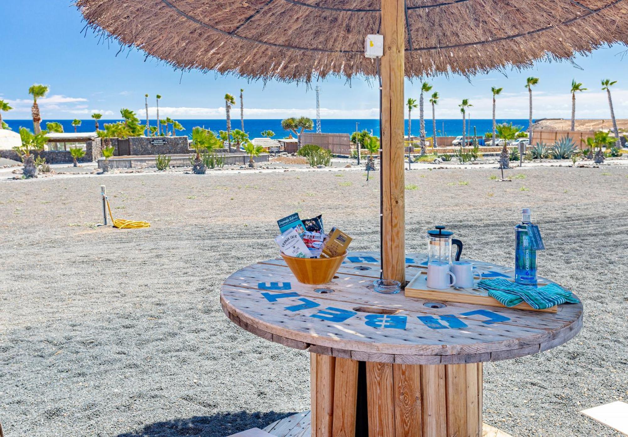 Finca De Arrieta Village - Yurts And Stone Cottages - Shared Pool - Walking Distance To Arrieta Beach - Eco Friendly Tabayesco Extérieur photo