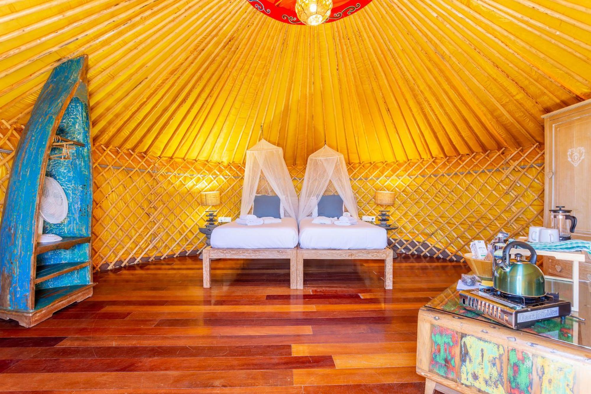 Eco Village Finca De Arrieta - Yurts And Stone Cottages - Shared Pool - Walking Distance To Arrieta Beach Tabayesco Extérieur photo