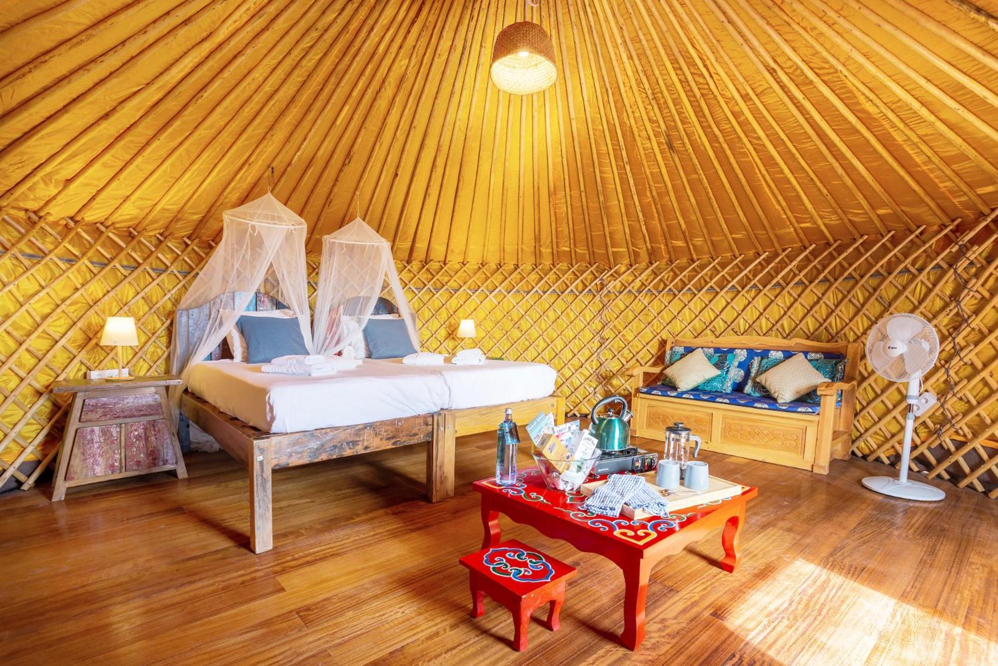 Finca De Arrieta Village - Yurts And Stone Cottages - Shared Pool - Walking Distance To Arrieta Beach - Eco Friendly Tabayesco Extérieur photo