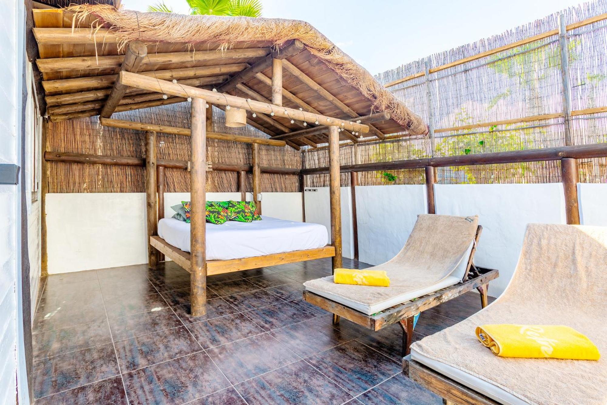 Finca De Arrieta Village - Yurts And Stone Cottages - Shared Pool - Walking Distance To Arrieta Beach - Eco Friendly Tabayesco Extérieur photo